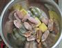 黄豆芽鲜虾汤的做法图解5