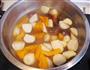 南瓜蜜枣炖芋头的做法图解8