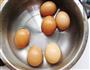 煎酿鸡蛋肉丸的做法图解1