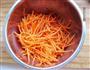 胡萝卜炒鸡蛋的做法图解3