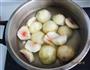 蜜汁炖桃的做法图解4
