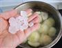 蜜汁炖桃的做法图解5