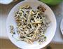 韭苔木耳炒竹蛏的做法图解1