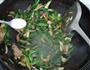 小炒青蒜的做法图解7