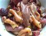 泡菜炒鸡杂的做法图解1