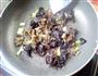 黑木耳炒蛋白的做法图解7