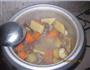 竹蔗马蹄萝卜煲羊肉的做法图解9