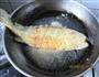 煎焖黄花鱼的做法图解11