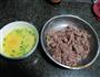 牛肉炒鸡蛋的做法图解1