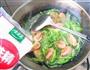 鲜虾萝卜丝汤的做法图解8