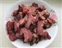 爆炒熏马肠的做法图解2