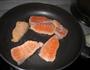 香煎三文鱼拌芦笋的做法图解3