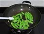 清炒荷兰豆的做法图解5