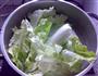 鸡腿白菜汤的做法图解9