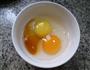 雪菜炒鸭蛋的做法图解1