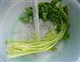 蒜末香芹的做法图解3