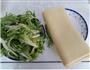 煎饼苦菊卷的做法图解1