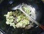 莴笋炒花菜的做法图解6