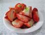 草莓鸡丁的做法图解2