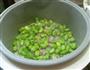 香肠蚕豆饭的做法图解10