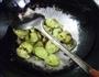橄榄菜炒青瓜的做法图解7