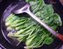 生蒜拌菠菜的做法图解5