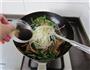 蚝油韭菜豆芽的做法图解11