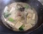 鲫鱼豆腐汤的做法图解7