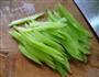 莴笋拌海蜇的做法图解3