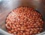 五香花生米的做法图解2