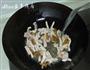 平菇炒野笋的做法图解7