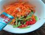 凉拌芹菜红萝卜丝的做法图解6