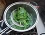 蚝油菠菜粉丝的做法图解3