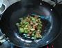莴笋炒鱼丸的做法图解7