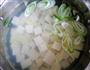 荠菜豆腐汤的做法图解4