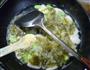 雪菜蚕豆年糕汤的做法图解10