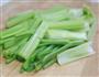 芹菜肉丝的做法图解1