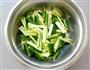 黄瓜腐竹的做法图解5