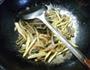 洋葱茭白炒鳝丝的做法图解15