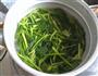 凉拌菠菜的做法图解2