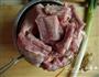 糖醋排骨的做法图解1