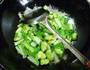 蚕豆炒五号菜的做法图解8