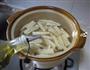 黄花菜腐竹排骨汤的做法图解10