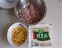 虾仁玉米烩豆腐的做法图解1
