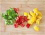 彩椒腰果爆鸡丁的做法图解1