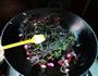 蒜粒炒红苋菜的做法图解6