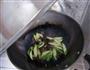 青瓜炒木耳的做法图解10