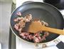 辣泡菜炒面的做法图解3