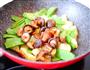 荷兰豆香菇炒土豆的做法图解6