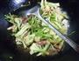 芹菜风干肉炒花菜的做法图解13